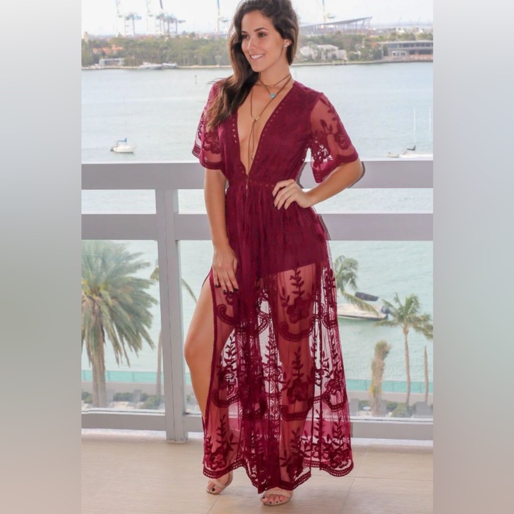 Honey punch boho lace embroidered maxi dress maroon short sleeve size small